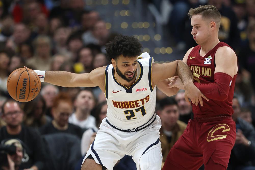 更是对其心 更是对其心