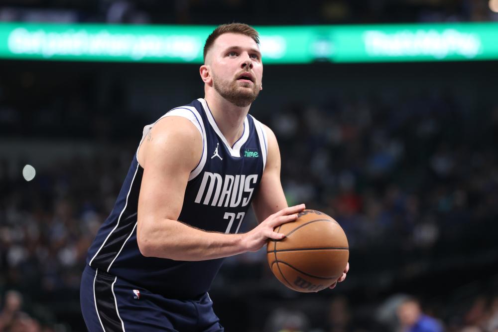 表现不容小 表现不容小